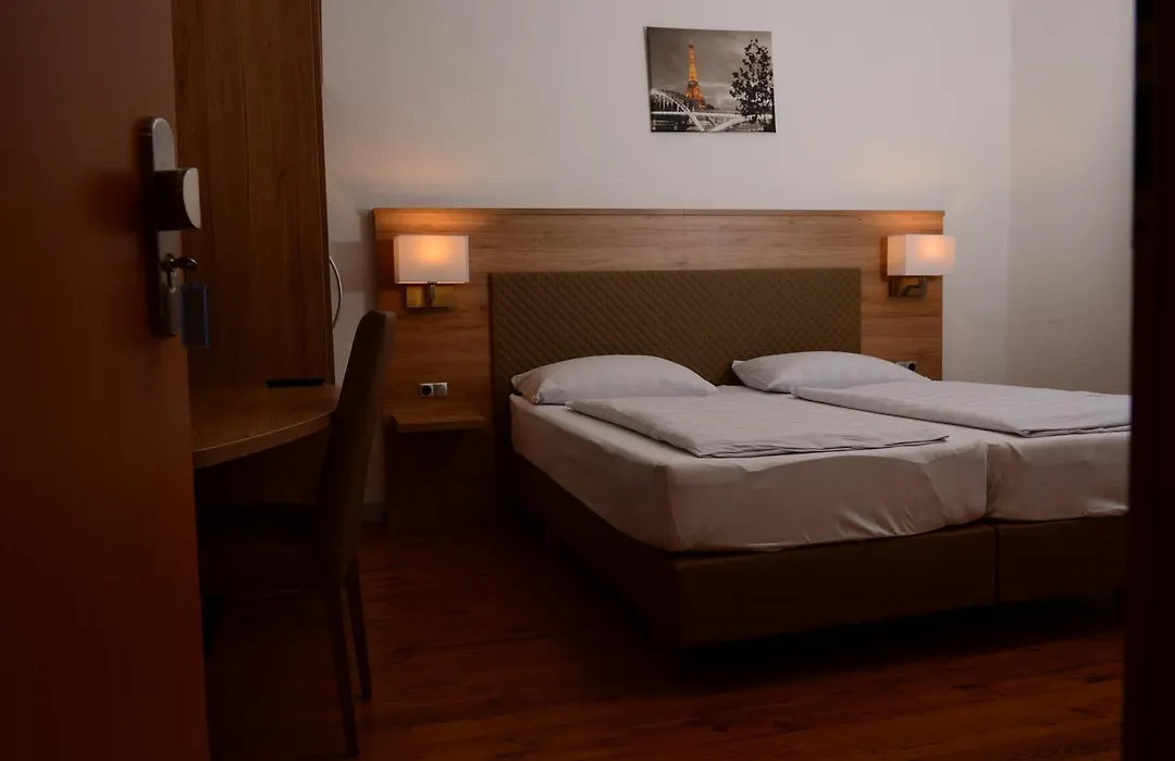 Hotel Linde Stuttgart-1